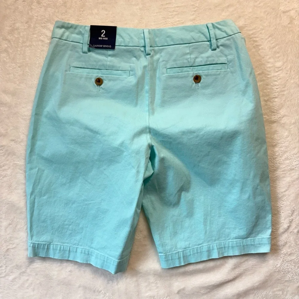 Lands End Shorts Women Sz 2 Seafoam‎ Blue Mid Rise Chino Straight Fit